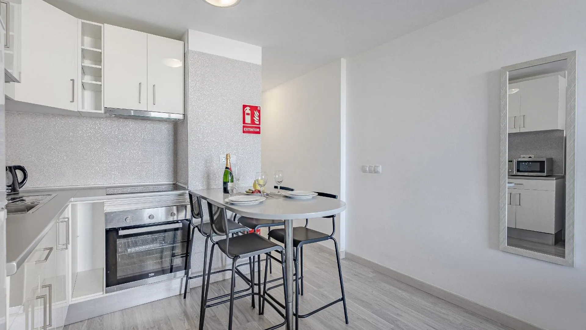 Complejo Borinquen Vista Al Mar Apartment Playa de las Americas